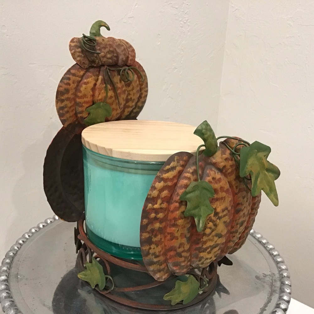 🍂 Metal Pumpkin Candle Holder – Cozy Fall Decor - Picture 6 of 6
